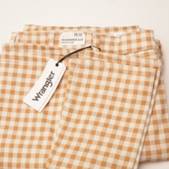 New Wranglers 29 Waist 32 Length Wanderer 622 High Rise Flare - Picture 4 of 9